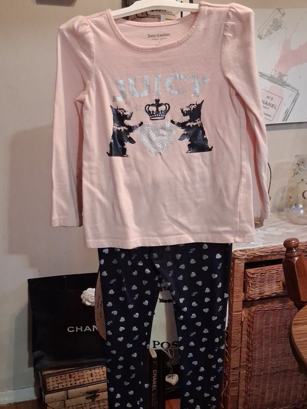 Juicy Couture Pink Long Sleeve Top W/ Heart-Print Leggings(Has Flaws) Set 4